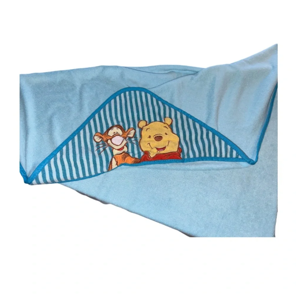 Vintage Disney Winnie The Pooh & Tigger Hooded Towel